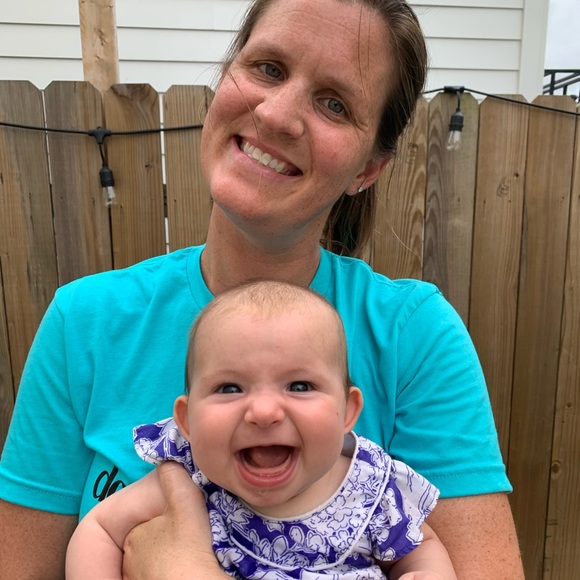 Meet your Posher, Leah - Picture 3 of 9